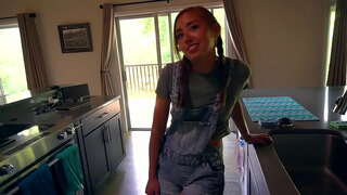 E papaki ana Ture i te Whare Kaihoroi Korero ki Sex i runga i te Kāmera: BrandiBraids