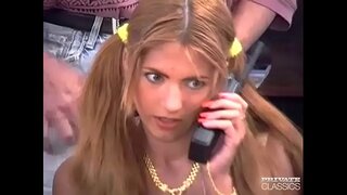 ���િન્ટેજ babes મળે છે તેના છિદ્રો હાર્ડ fucked