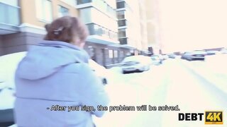 DEBT4K. Calibri Anghel bartender dili-angkon sa salapi apan siya mahimo nga mogamit sa iyang sekswal nga anting-anting