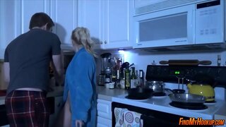 Cougar шөнө зөндөө